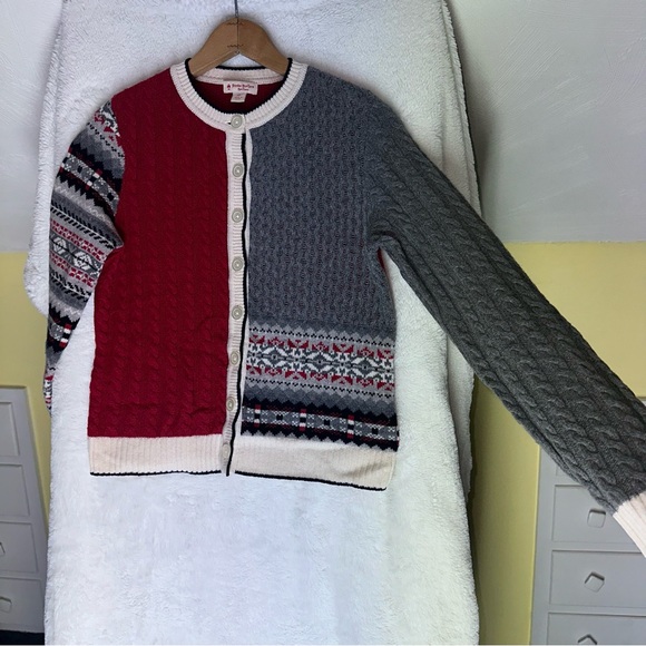 Brooks Brothers Red Fleece Cable Knit XS Christmas Merino Wool Cardigan Sweater - Picture 9 of 11